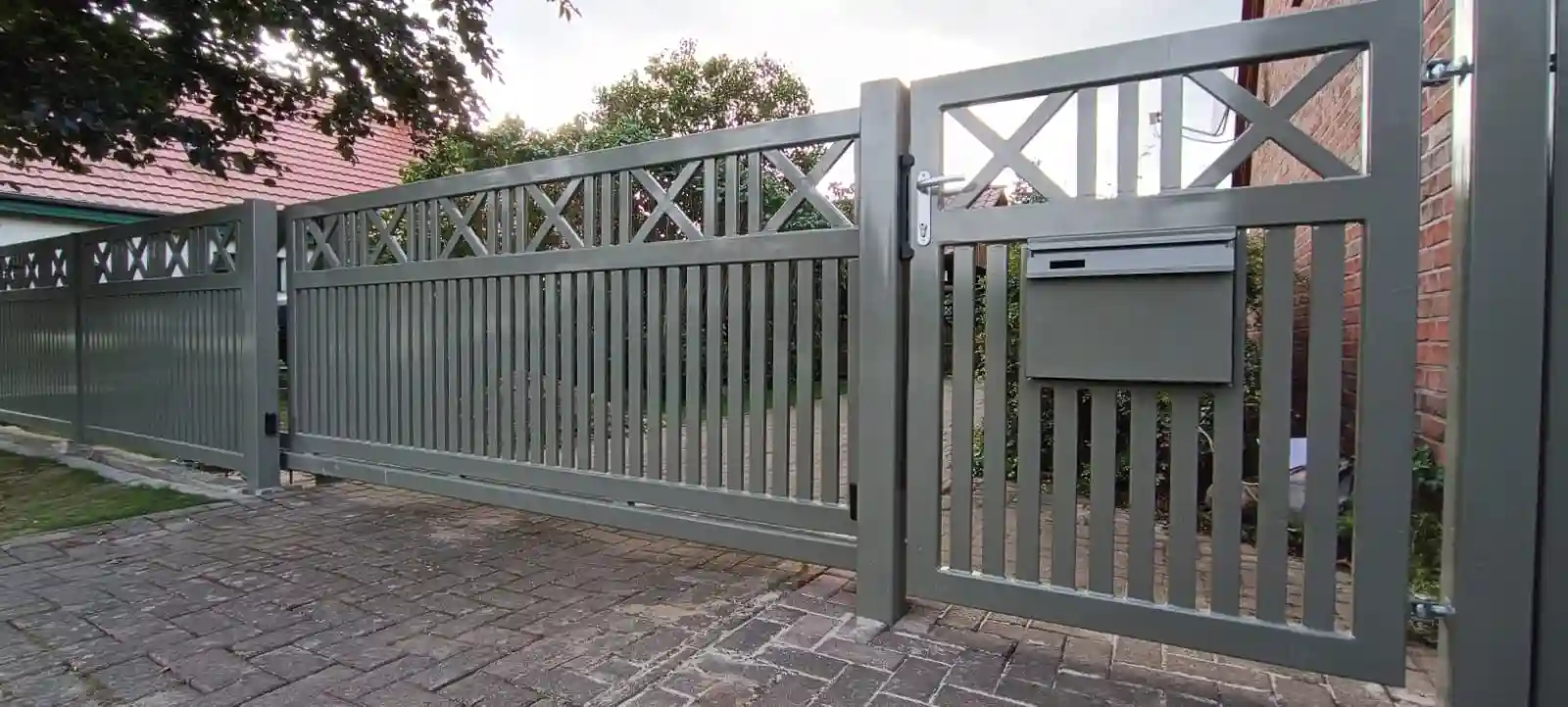 Zaundeutschland - Moderner Zaun - Regensburg